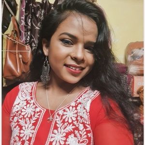 Meet your Posher, Priya